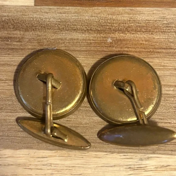 Vintage Fisherman Gold Tone Cufflinks - Fly Fishing - Picture 2 of 2